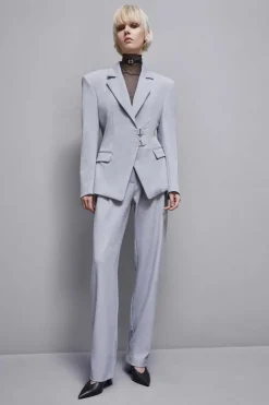Kurtka z elastycznej wiskozy zapinana na haftki
