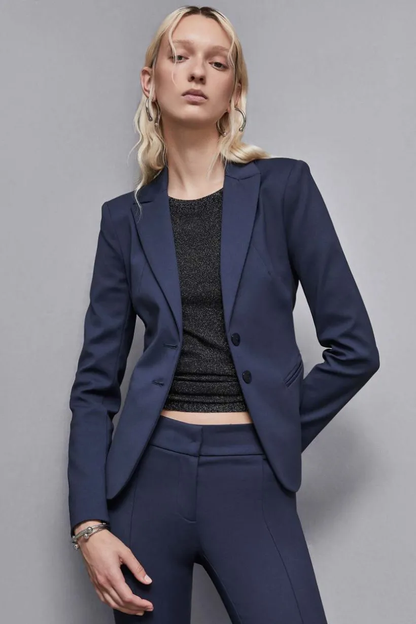 Marynarka slim na 2 guziki