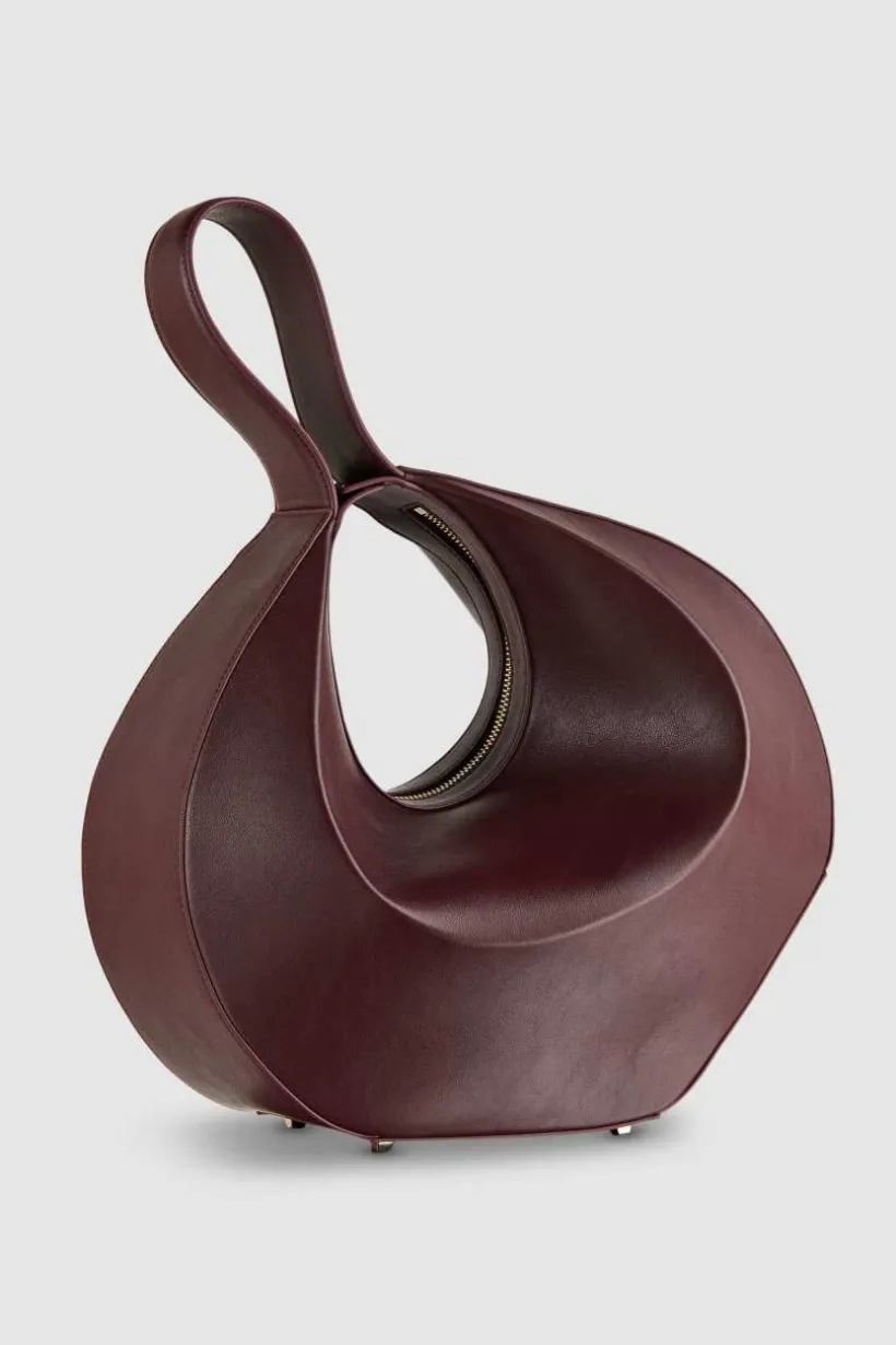 Skórzana bangle bag na ramię