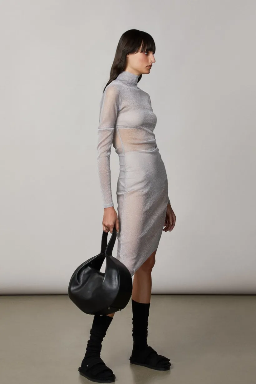 Skórzana bangle bag na ramię