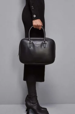 Skórzana torba na ramię z zamkiem typu camera case