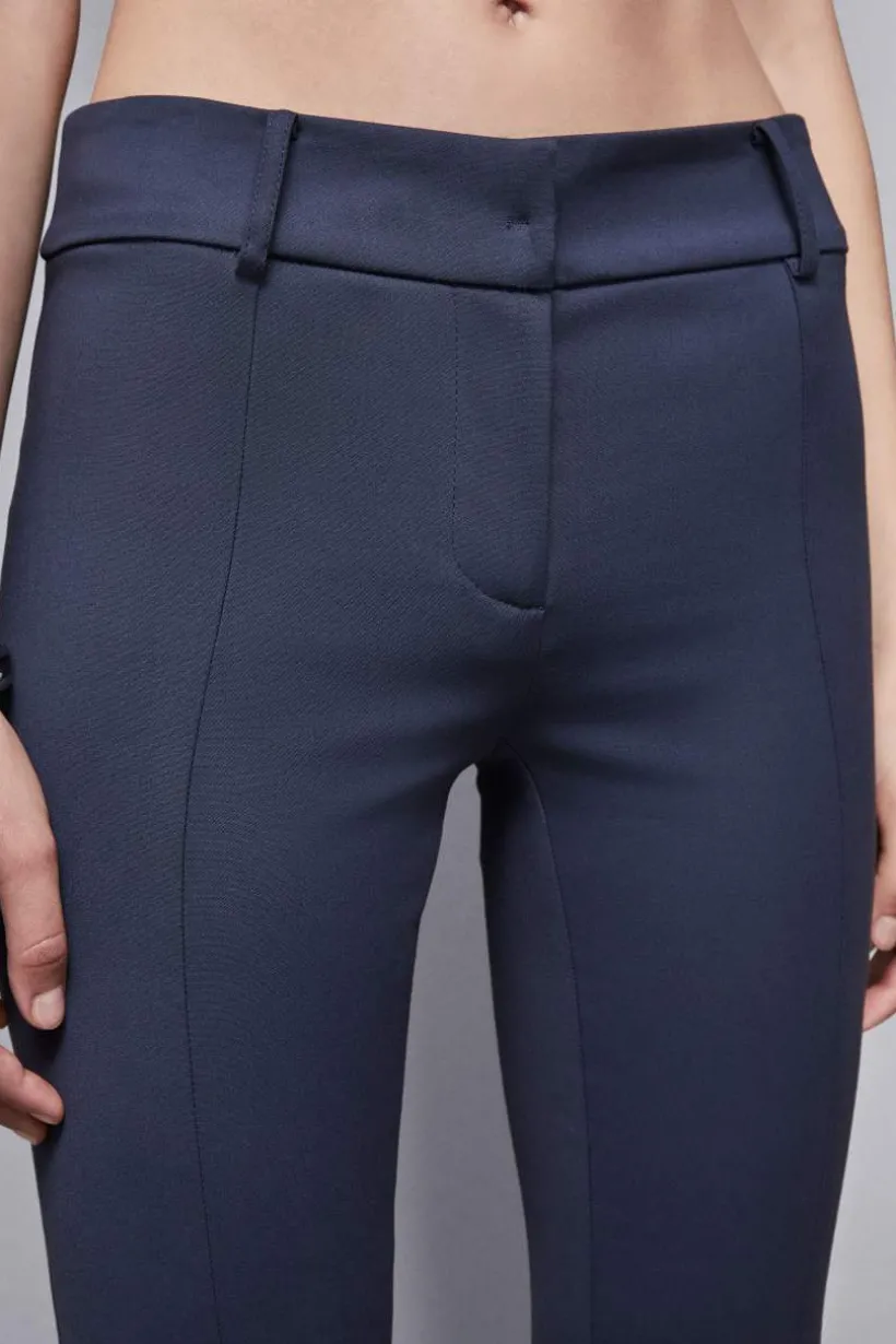 Spodnie slim fit