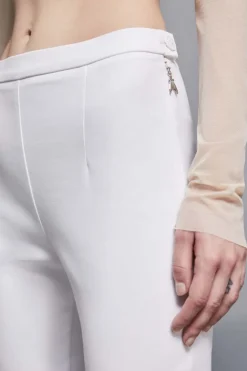 Spodnie slim fit