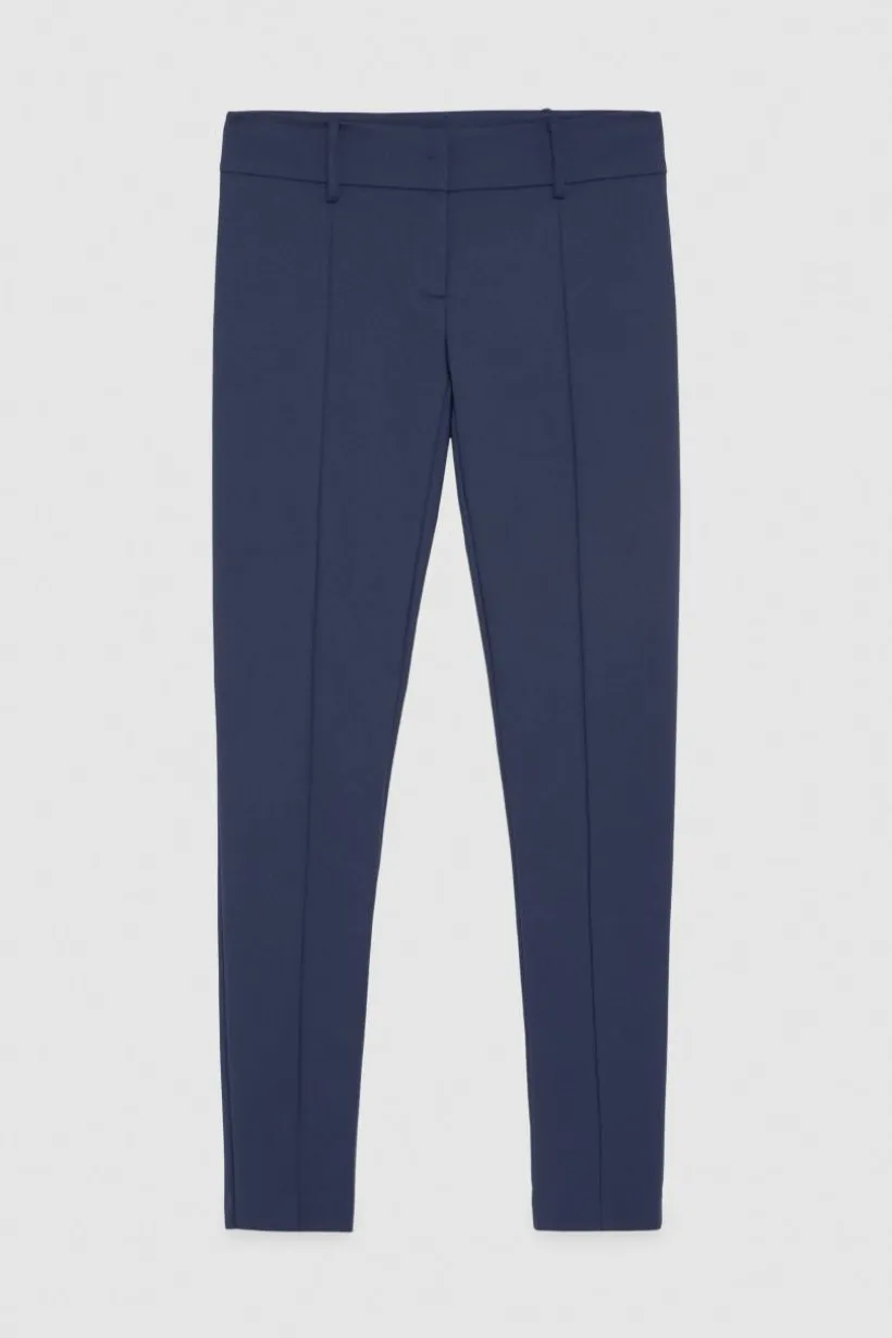 Spodnie slim fit
