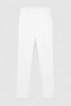 Spodnie slim fit