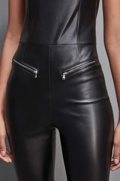 Wąski kombinezon w stylu glam rock